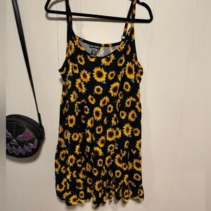 Hot Topic Short Sunflower Sundress size 3